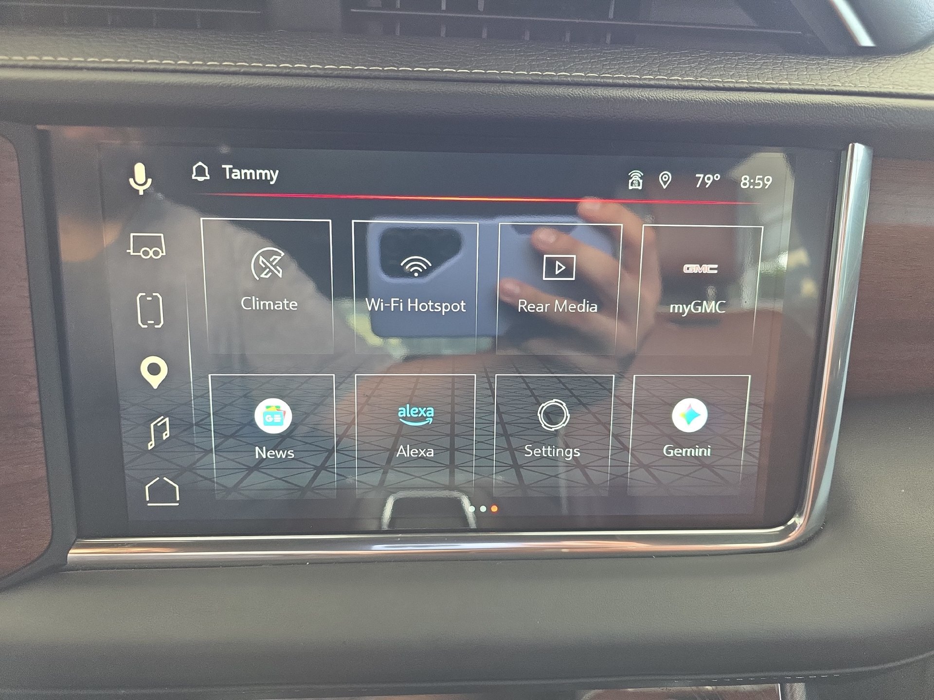 Used 2023 GMC Yukon Denali Ultimate AWD/4WD image 21