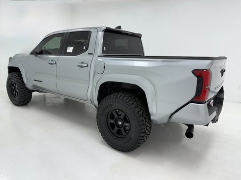 New 2026 Toyota Tacoma SR5 image 37