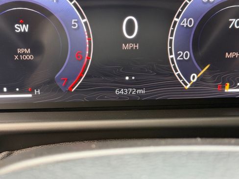 Used 2024 Jeep Wagoneer L Series II w/ Flexible Seating Group image 11