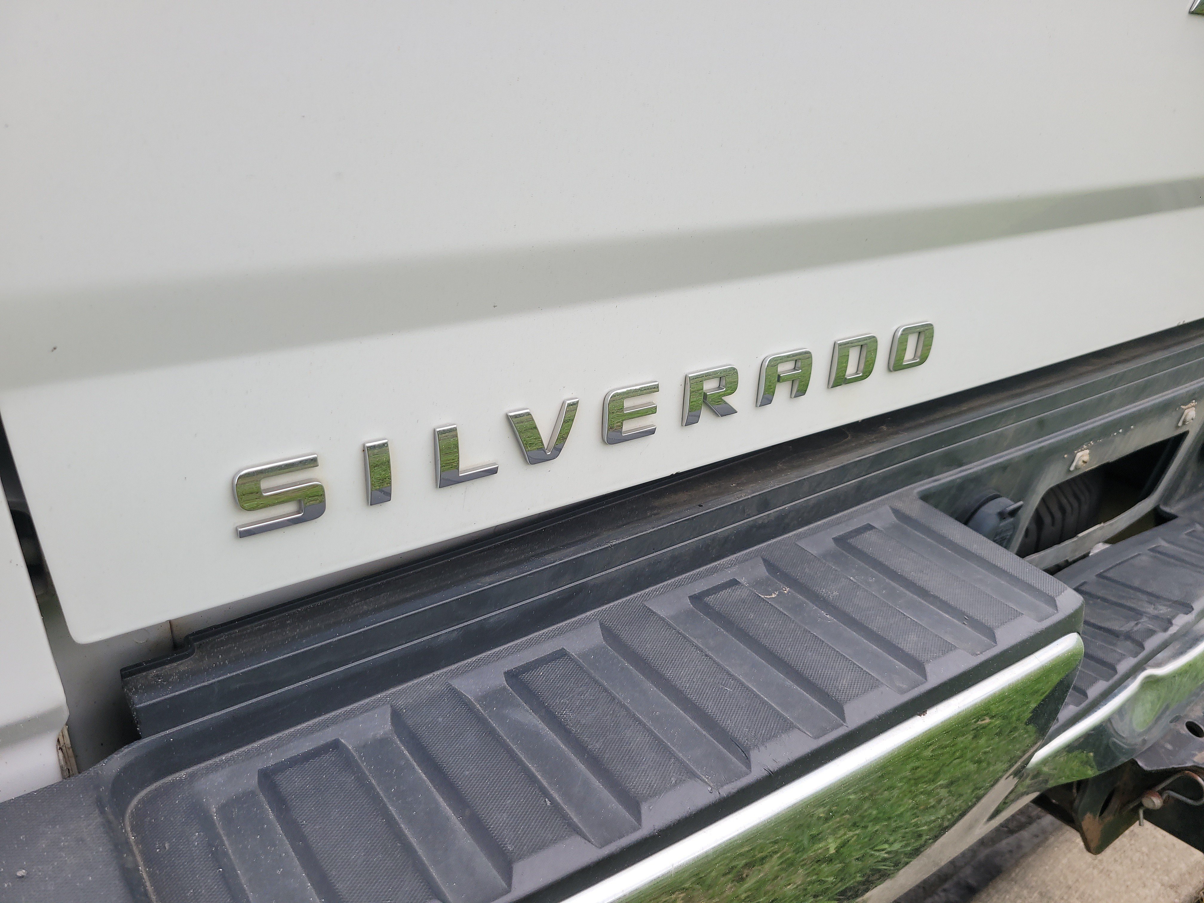 Used 2017 Chevrolet Silverado 2500 LT w/ LT Fleet Convenience Package AWD/4WD image 6