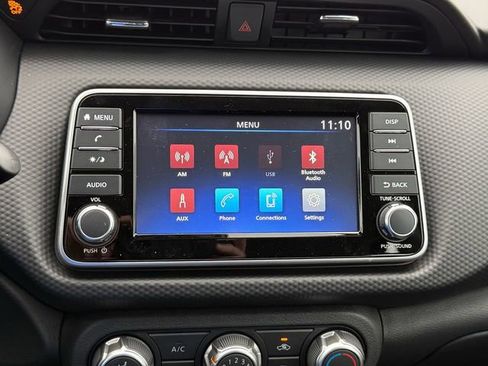 New 2025 Nissan Kicks Play S FWD image 17