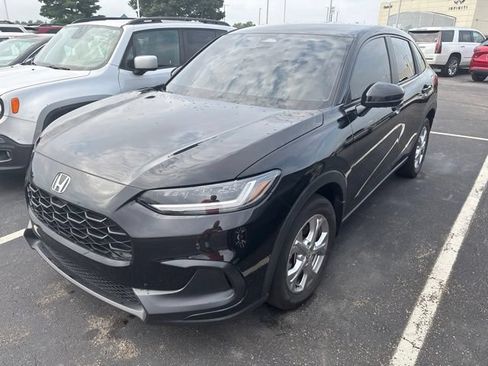 Used 2023 Honda HR-V LX image 3