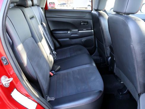 Used 2025 Mitsubishi Outlander Sport ES AWD/4WD image 22