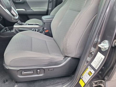 Used 2023 Toyota Tacoma SR5 image 10