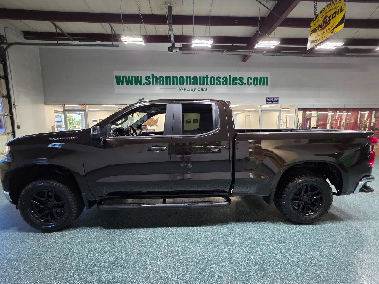 Used 2019 Chevrolet Silverado 1500 LT w/ Trailering Package AWD/4WD image 11