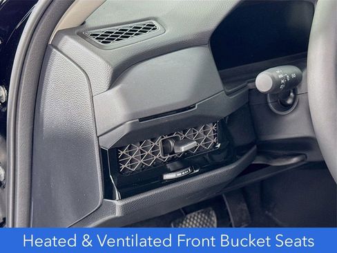 Used 2025 Honda Accord Touring image 18