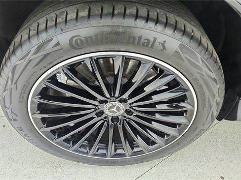 Used 2025 Mercedes-Benz GLC 350e GLC 350e image 60