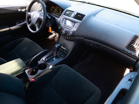 Used 2007 Honda Accord SE image 16