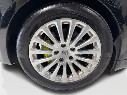 Used 2014 Porsche Panamera S image 40