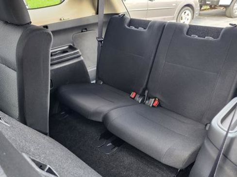 Used 2018 Mitsubishi Outlander ES FWD image 19