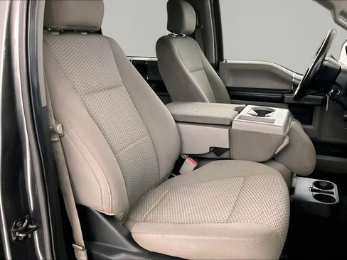 Used 2017 Ford F150 XLT w/ Equipment Group 302A Luxury image 24