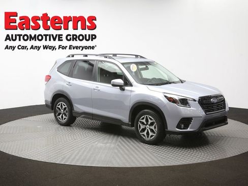 Used 2023 Subaru Forester Premium image 52