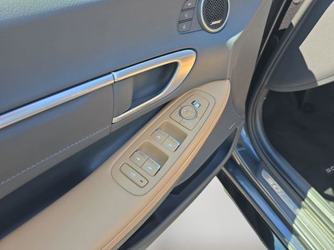 Used 2022 Hyundai Sonata Limited FWD image 22