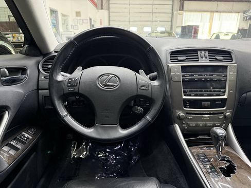 Used 2009 Lexus IS 250 AWD image 21