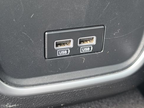 Used 2019 Dodge Charger GT RWD image 10