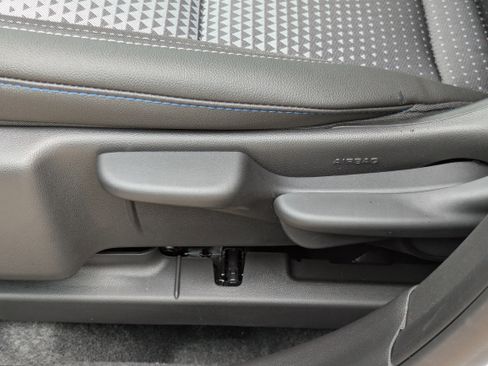 New 2025 Chevrolet Trax LT w/ Driver Confidence Package image 12