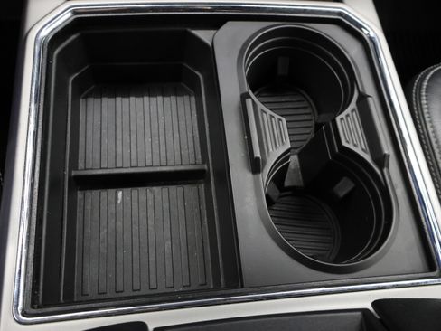 Used 2022 Ford F250 Lariat w/ Tremor Off-Road Package image 45