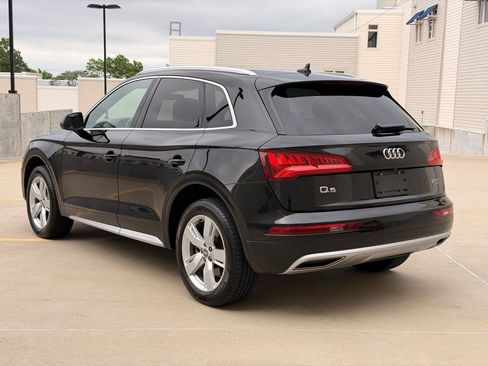 Used 2018 Audi Q5 2.0T Premium Plus w/ Premium Plus Package AWD/4WD image 5
