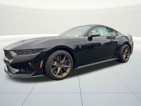 New 2025 Ford Mustang Dark Horse image 1