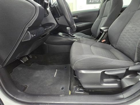 Used 2021 Toyota Corolla SE FWD image 9