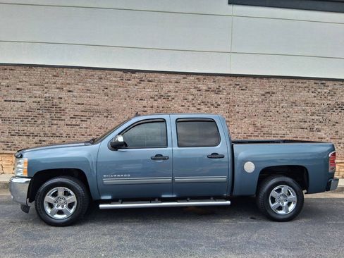 Used 2013 Chevrolet Silverado 1500 LT w/ All-Star Edition RWD image 2