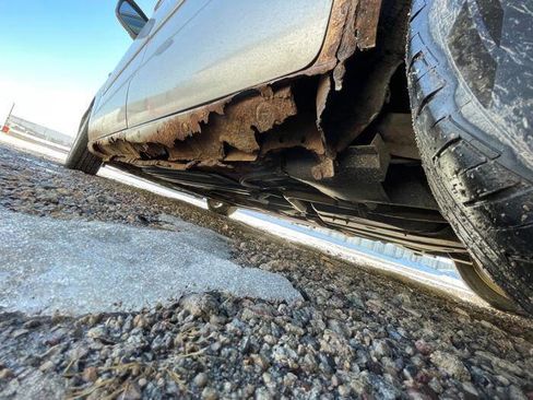 Used 2008 MAZDA MAZDA5 Touring image 13