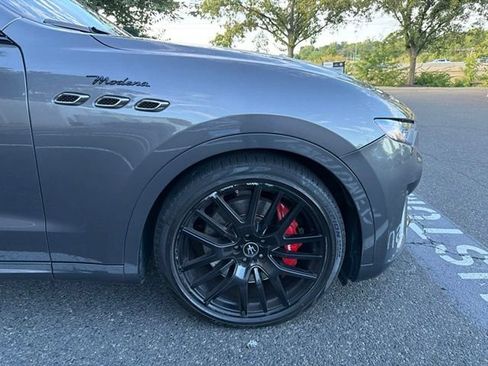 Certified 2023 Maserati Levante Modena AWD/4WD image 11