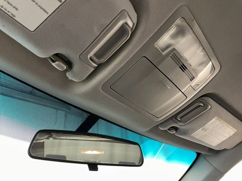 Used 2016 Toyota Camry LE image 26