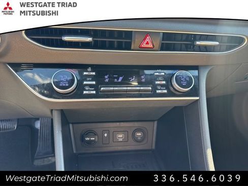 Used 2020 Hyundai Sonata Limited FWD image 15