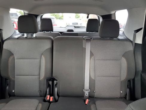 Used 2020 Chevrolet Traverse LS image 13