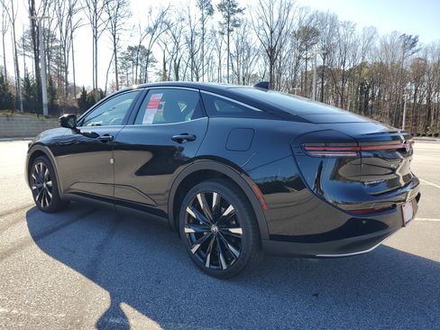 New 2026 Toyota Crown Platinum image 4