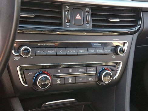 Used 2019 Kia Optima S w/ S Panoramic Sunroof Package FWD image 15