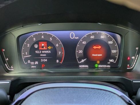 Used 2025 Honda Pilot Elite image 31