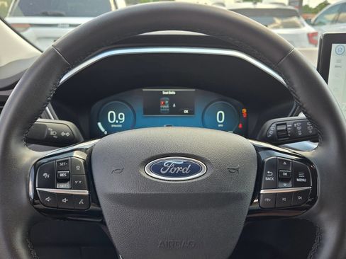 Used 2024 Ford Escape Platinum AWD/4WD image 26
