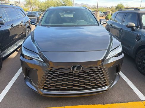 Used 2024 Lexus RX 350 w/ Convenience Package image 2