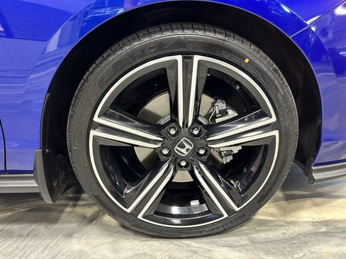 Used 2023 Honda Accord Sport image 24