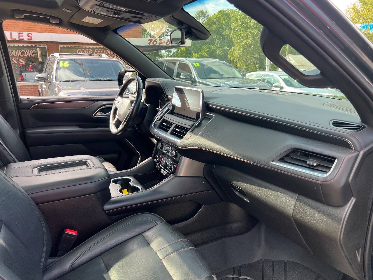 Used 2021 Chevrolet Tahoe RST w/ Luxury Package AWD/4WD image 29