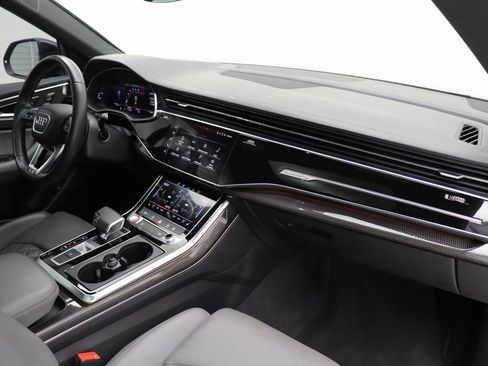 Used 2020 Audi SQ8 Premium Plus image 25