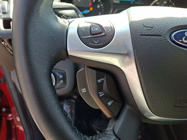 Used 2015 Ford Escape Titanium w/ Equipment Group 301A FWD image 21