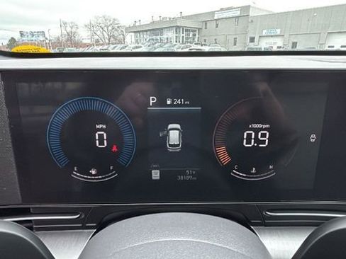Used 2025 Hyundai Kona SEL AWD/4WD image 13