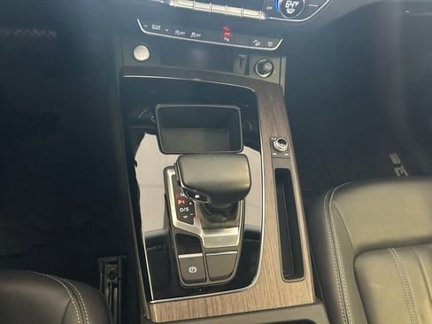 Used 2023 Audi Q5 2.0T Premium w/ Convenience Package image 57