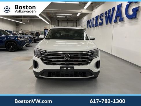 New 2026 Volkswagen Atlas SEL image 6