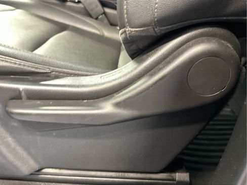 Used 2023 GMC Sierra 1500 Pro w/ Convenience Package image 15