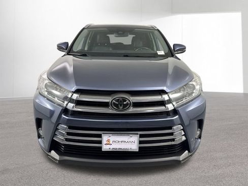 Used 2018 Toyota Highlander Limited AWD/4WD image 25