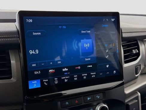 Used 2024 Ford Expedition Max XLT image 14