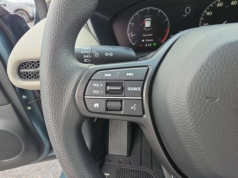 Certified 2025 Honda HR-V LX image 21