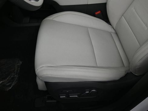 Certified 2025 Hyundai Santa Fe Calligraphy image 20