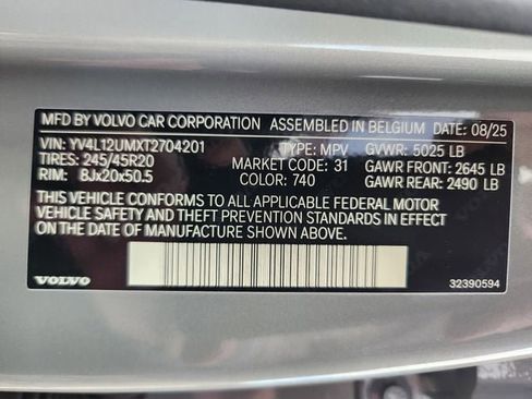 New 2026 Volvo XC40 B5 Ultra w/ Climate Package image 25