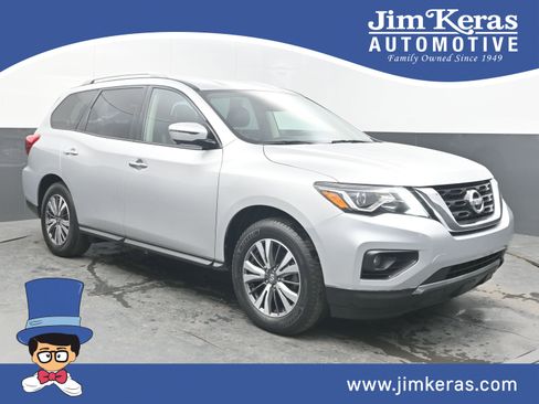 Used 2020 Nissan Pathfinder SL image 1
