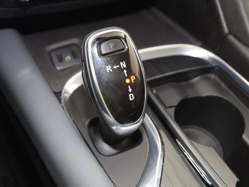 Used 2019 Buick Enclave Essence w/ Trailering Package, 5000 lbs. image 7